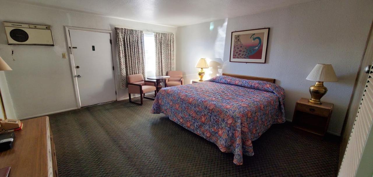 Budget Inn Motel Гэллап Экстерьер фото