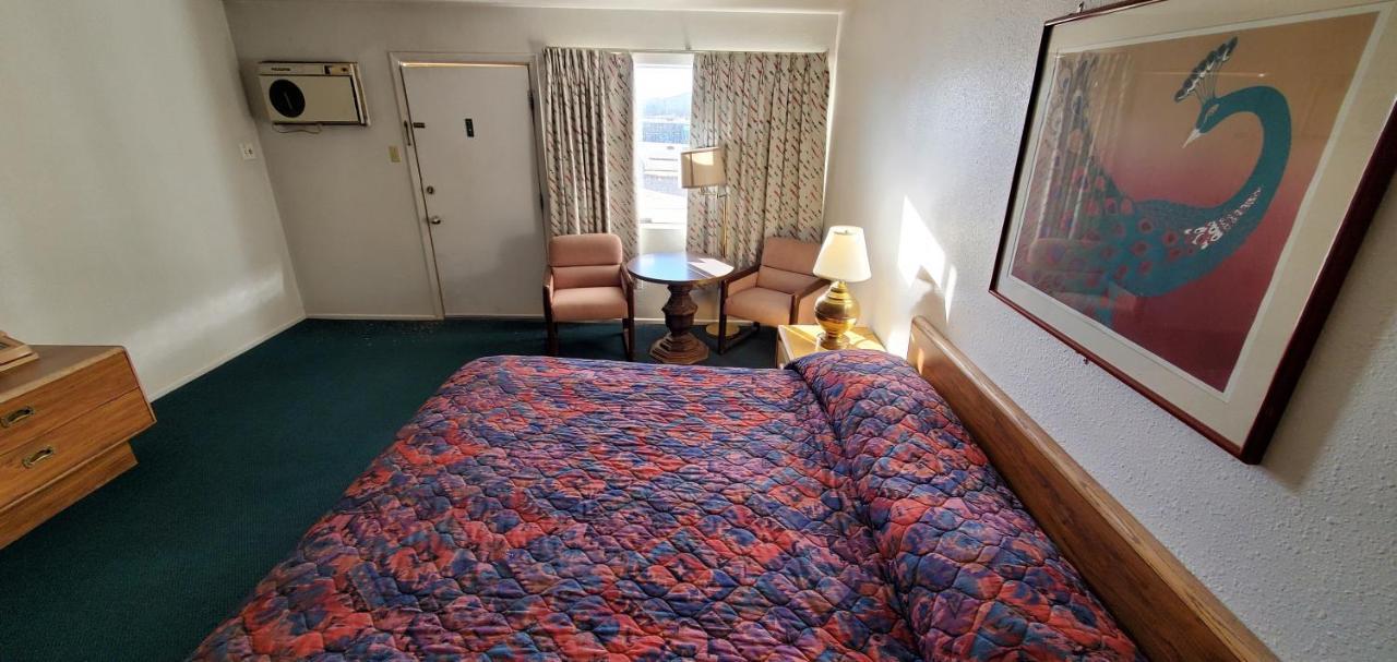 Budget Inn Motel Гэллап Экстерьер фото
